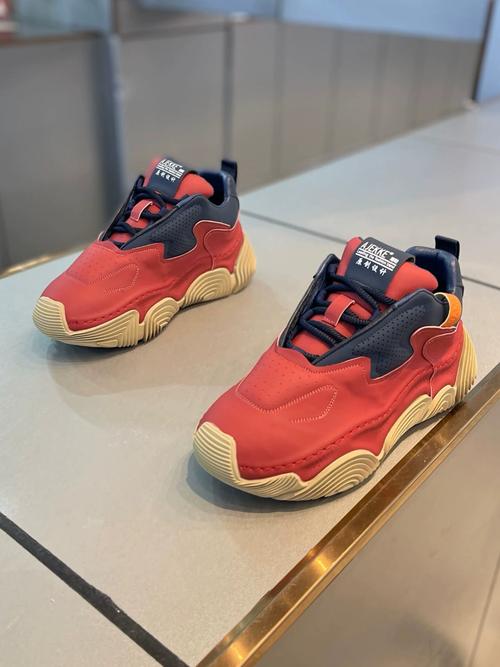 抖音上推荐的老爹鞋 男