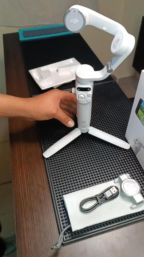 大疆手持云台 手机抖音