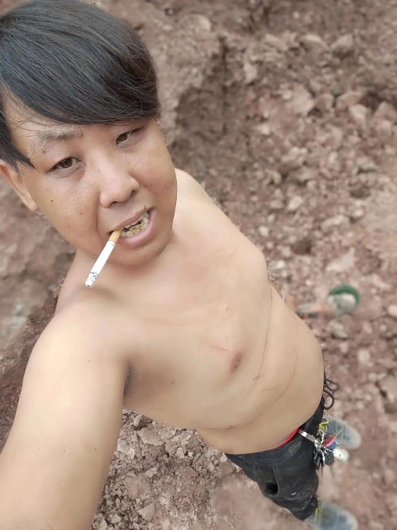 快手上热门秘籍 杰哥