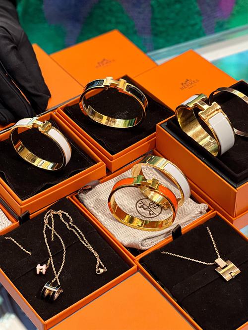 迪奥抖音手表专柜有没有