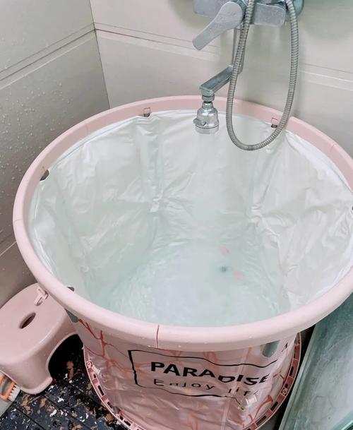 抖音上面介绍折叠洗澡桶