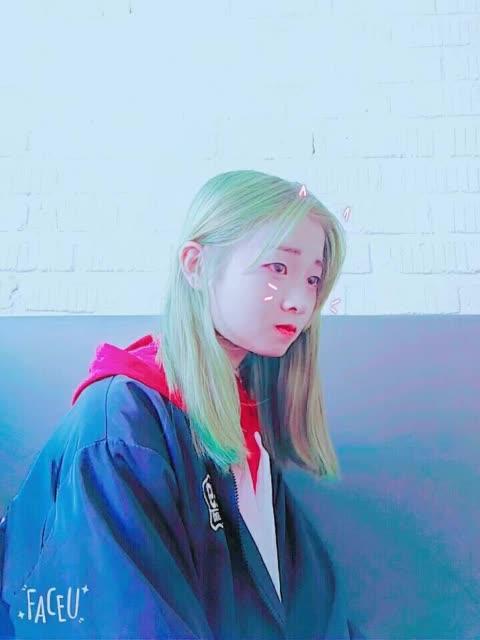 快手照片怎么添加笑脸