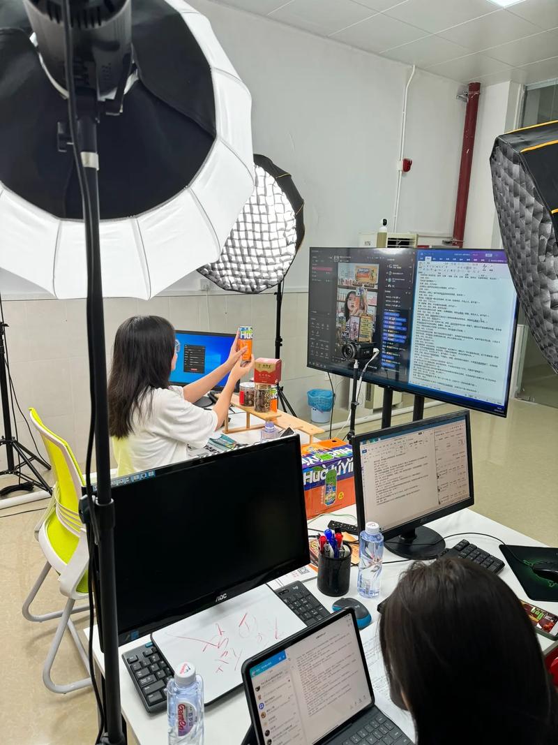 最开放的直播间有那些