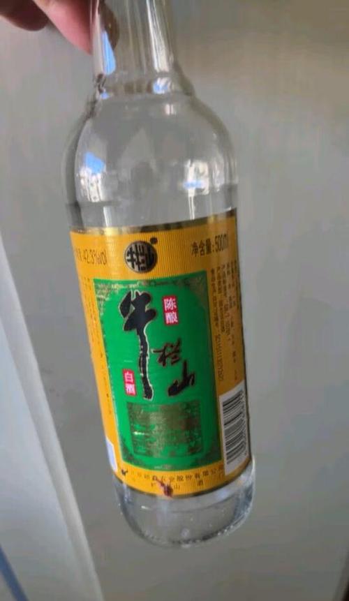 抖音第一瓶牛栏山图片