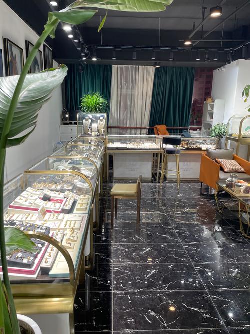 抖音里的五彩麋鹿项链