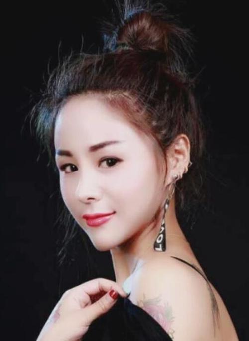 快手歌曲打扮图片大全