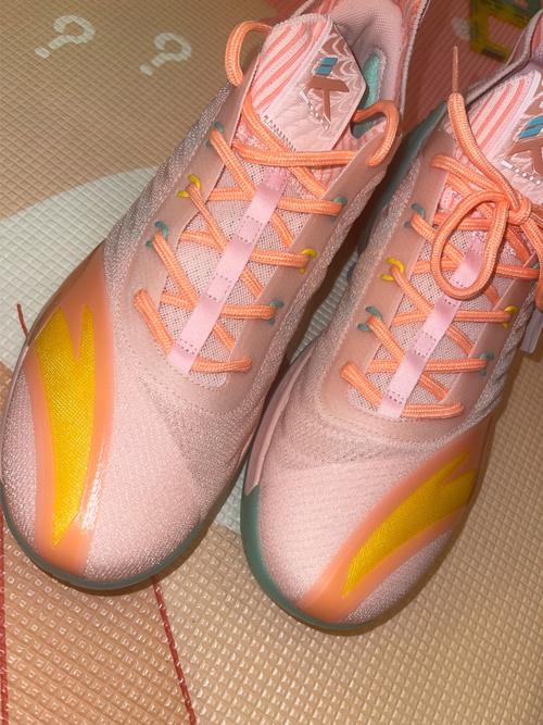 抖音火烈鸟同款耐克些