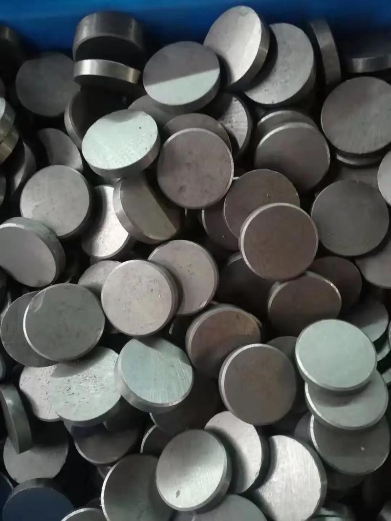 抖音上的磁铁值多少钱