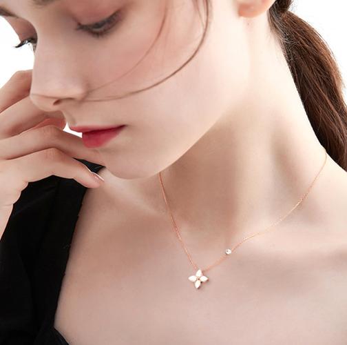 快手那些项链什么牌子