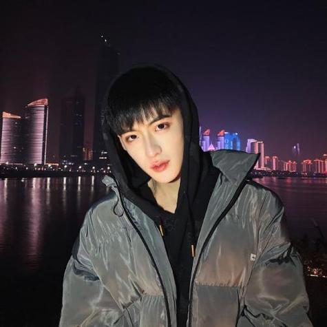 快手红人帅哥都有哪些