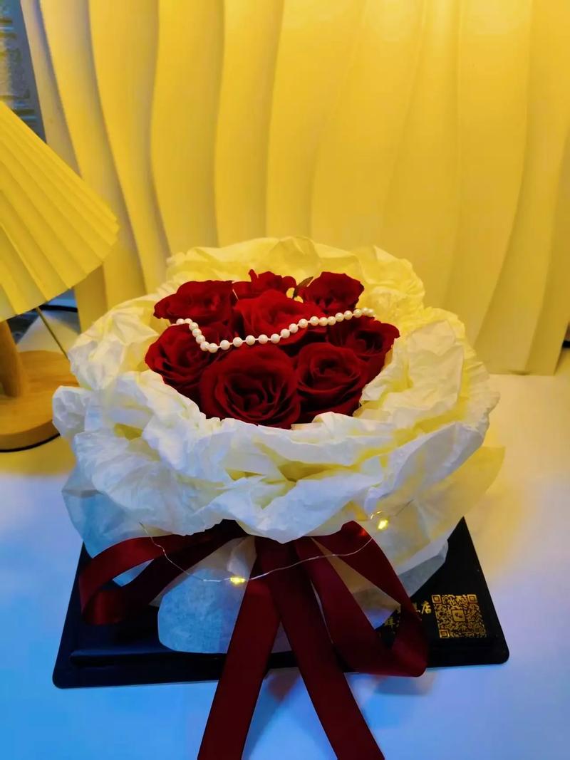 抖音同款生日蛋糕和花