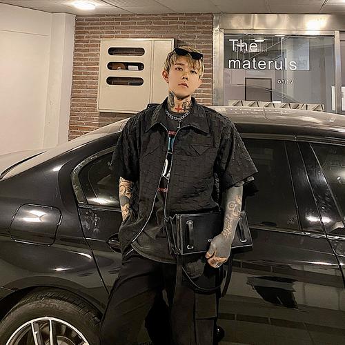 快手白鹤大人最新头像