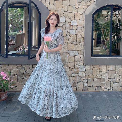 抖音叶世昊同款连衣裙