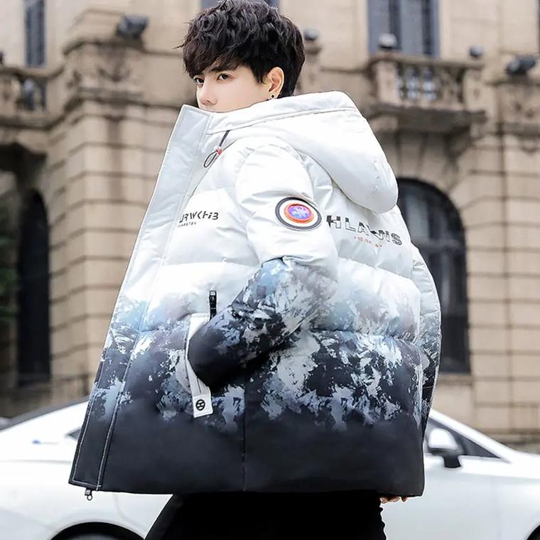 黑白渐变色羽绒服抖音