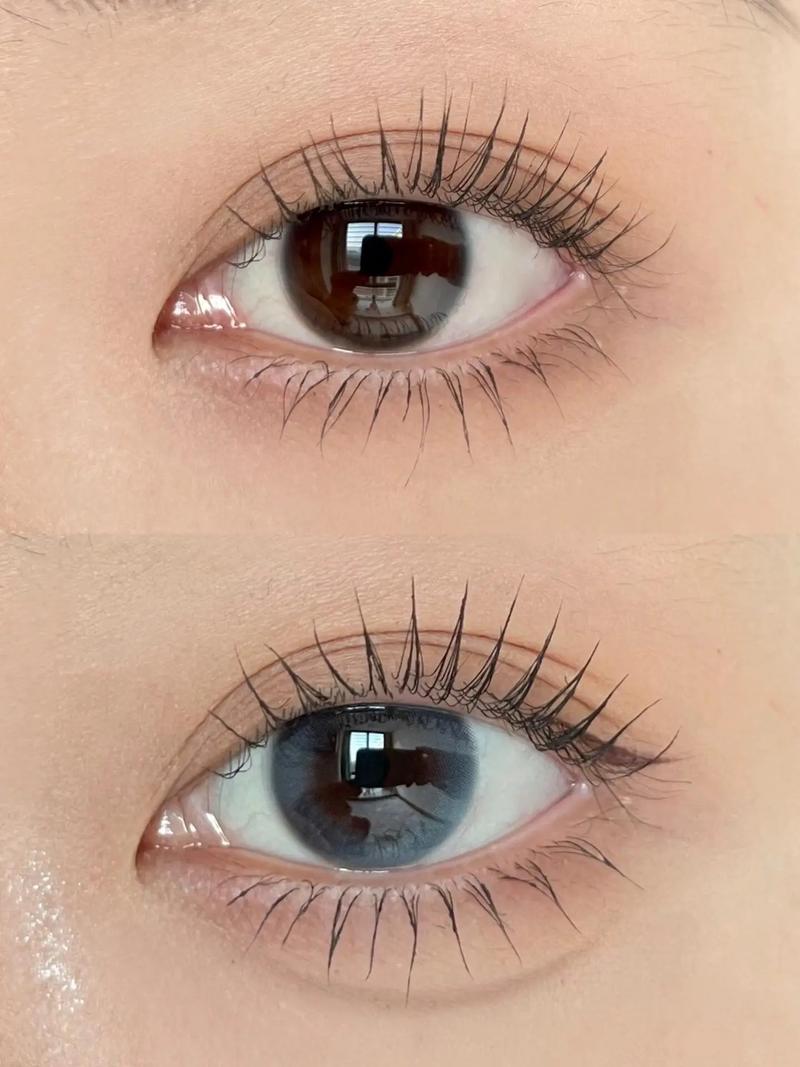 抖音上睫毛膏越刷越长