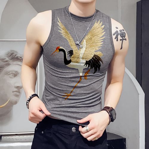 快手社会精神小伙衣服