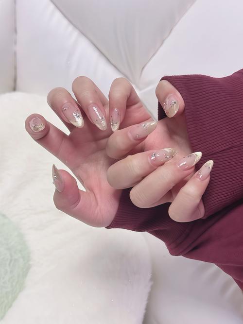 抖音上用甲油胶做戒指