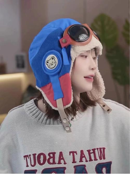 抖音上的网红磁铁帽子