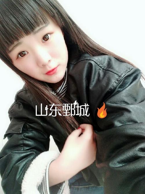 快手小不点唱的四年半