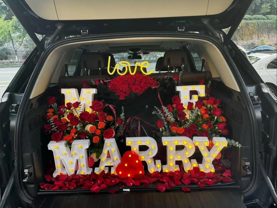 抖音车后备箱布置视频