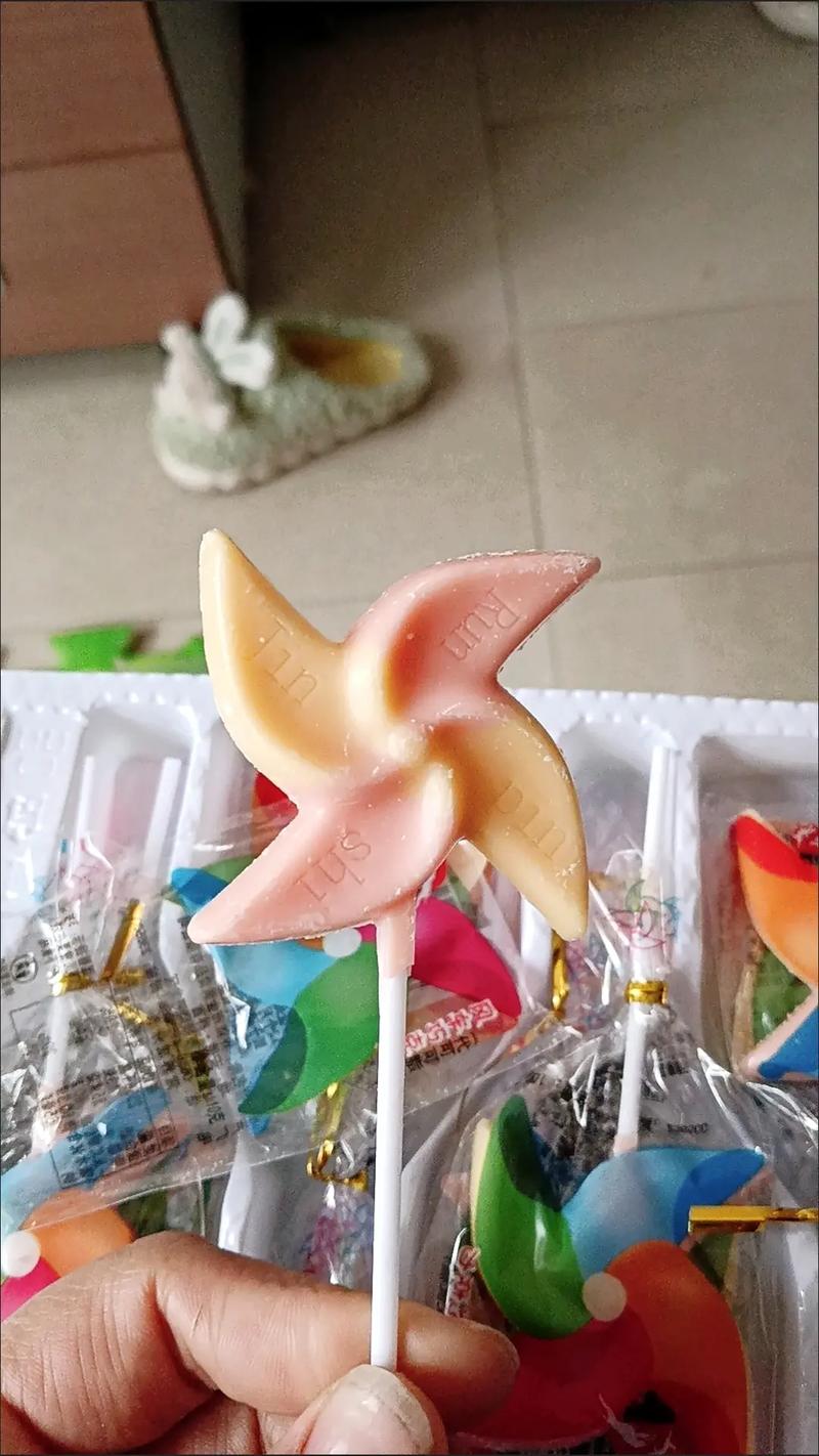 我要巧克力棒棒糖抖音