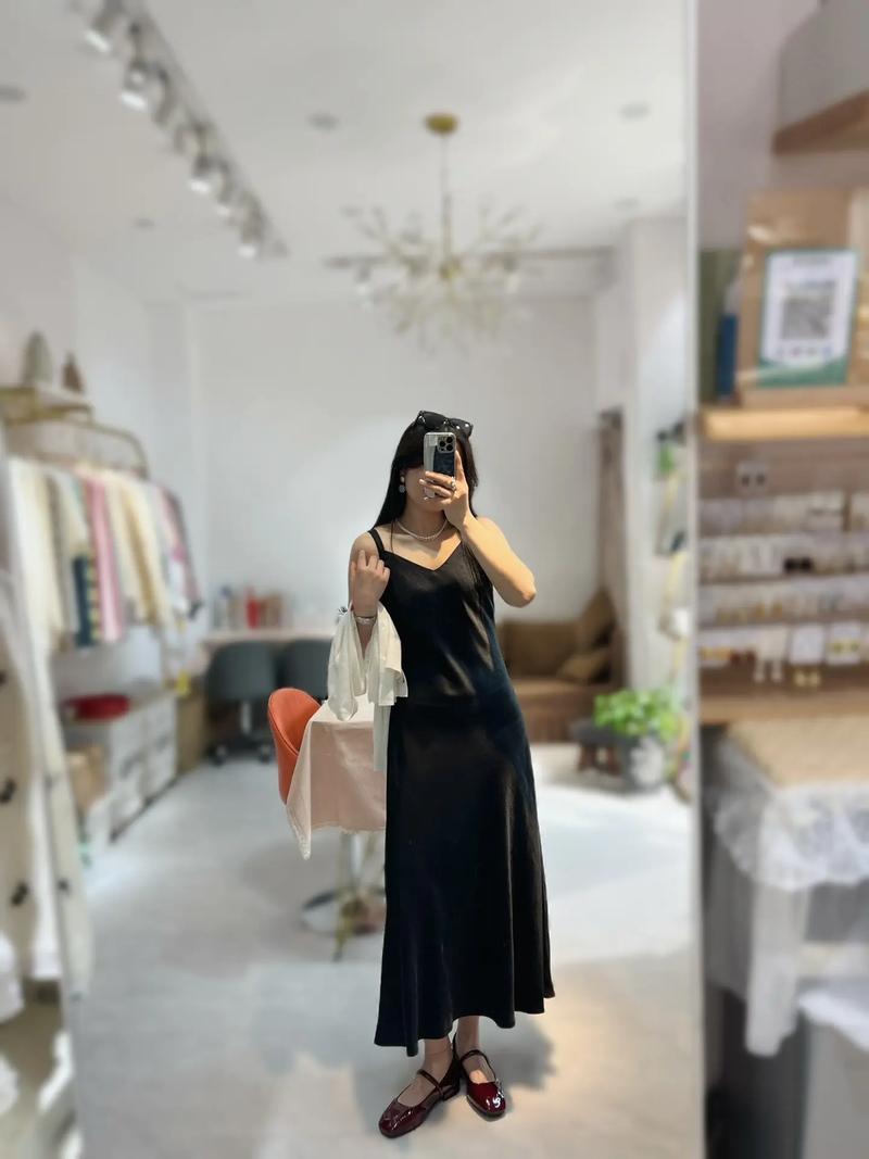 快手上卖衣服最火的是