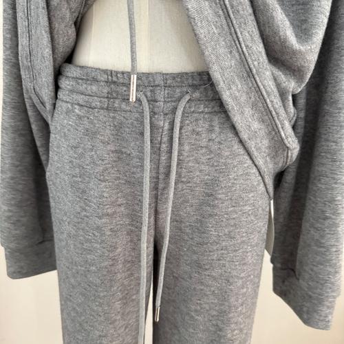 抖音里帽衫绳子的音乐