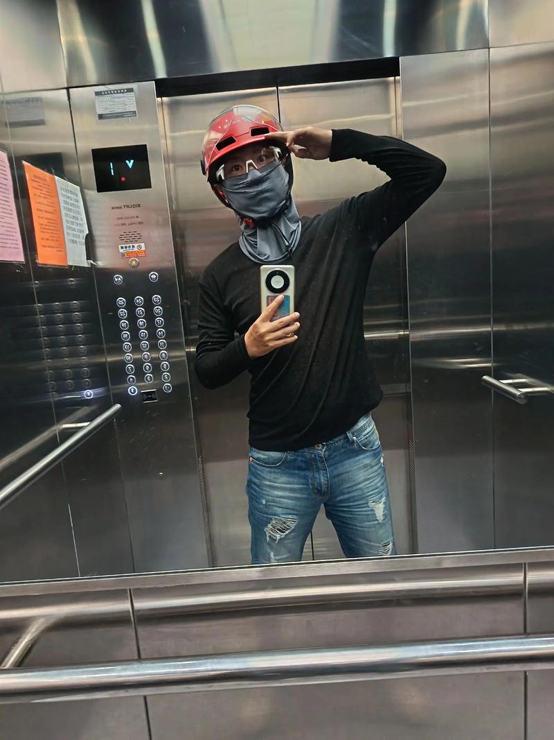 抖音邻趣外卖小哥是谁