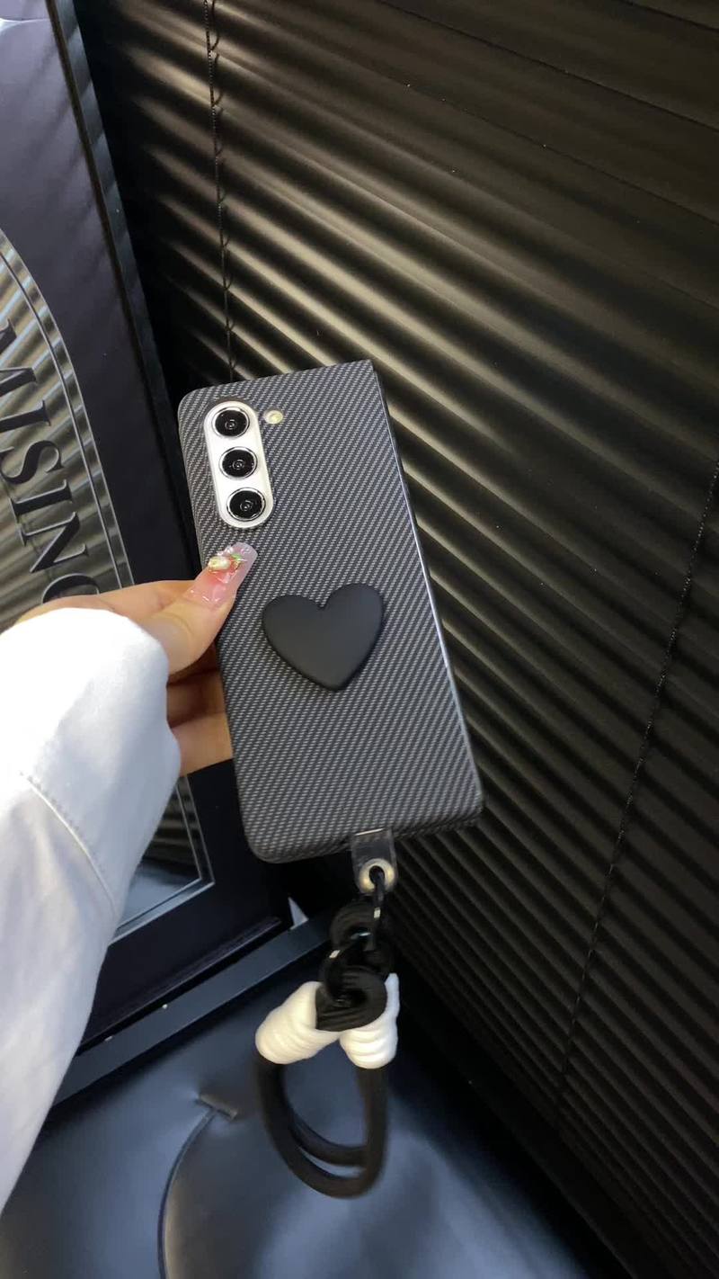 抖音上的手机壳指环扣