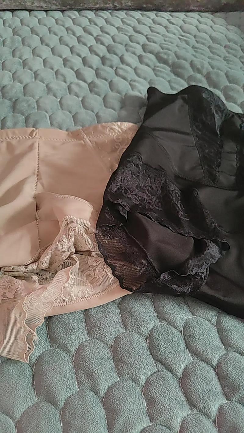 抖音最火的收腹裤和衣