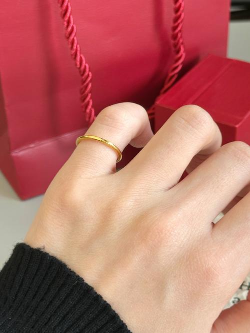 抖音上的黄金戒指手环