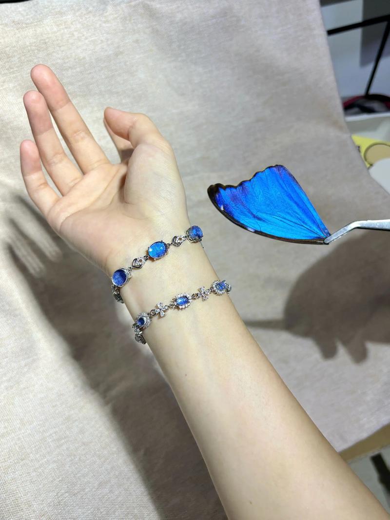 抖音翅膀手链怎么做的