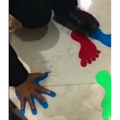 抖音手印和脚印的游戏