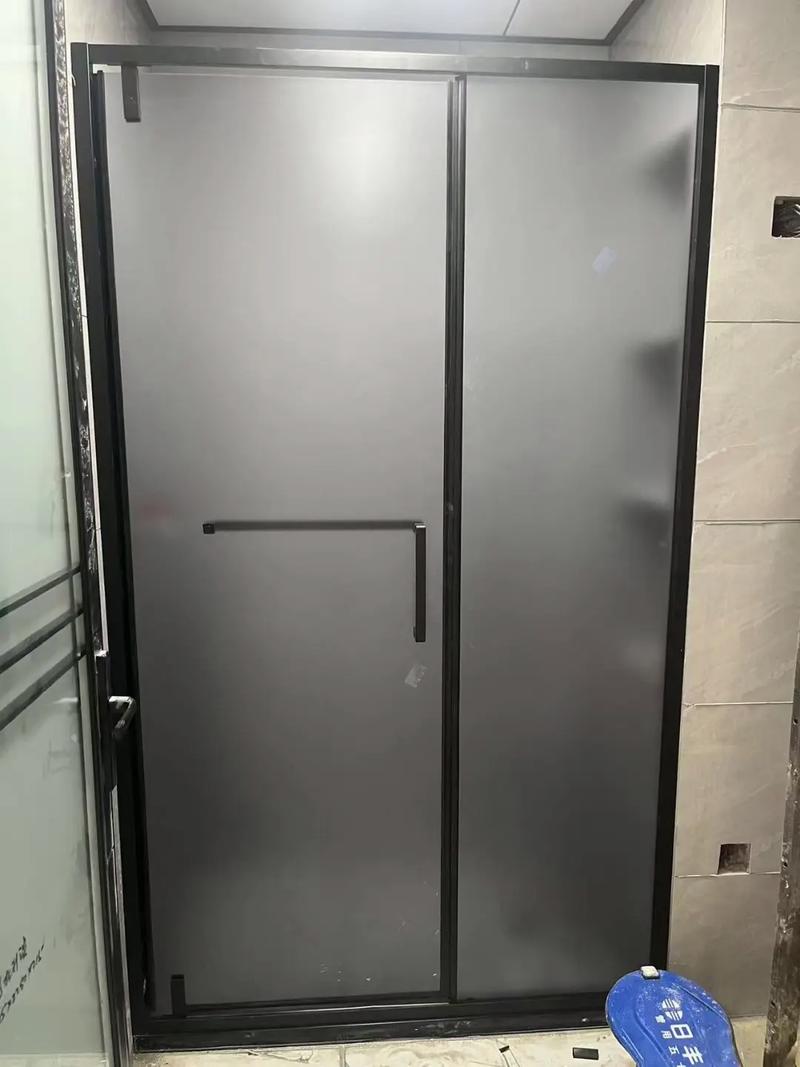 抖音上壁柜开门是厕所