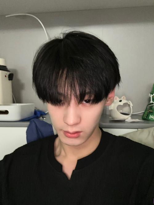 快手红人李艺微前男友