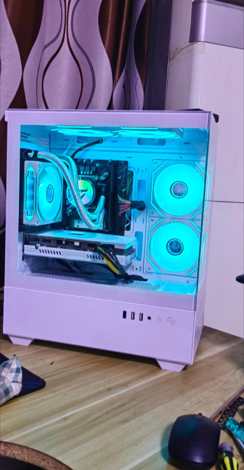 抖音手提台式水冷电脑