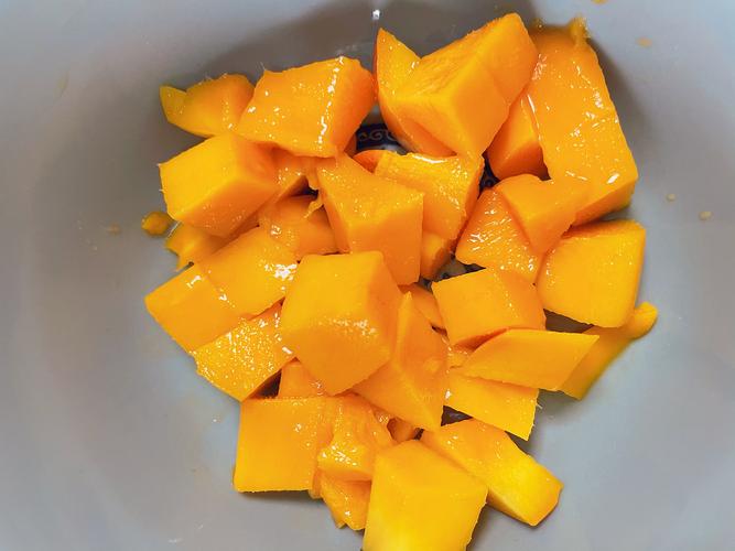 快手上彩色冰块怎么做