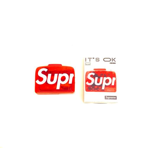 surpreme抖音