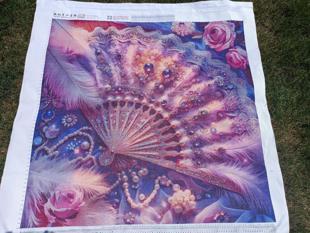 抖音上的十字绣绣花