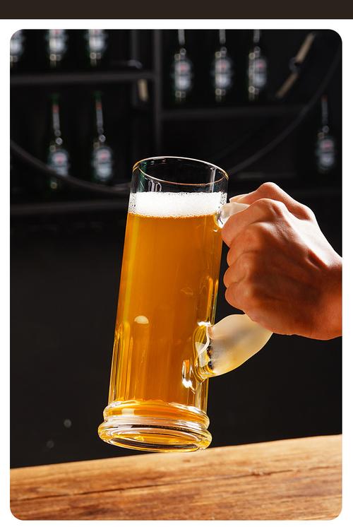 抖音上特火的啤酒杯