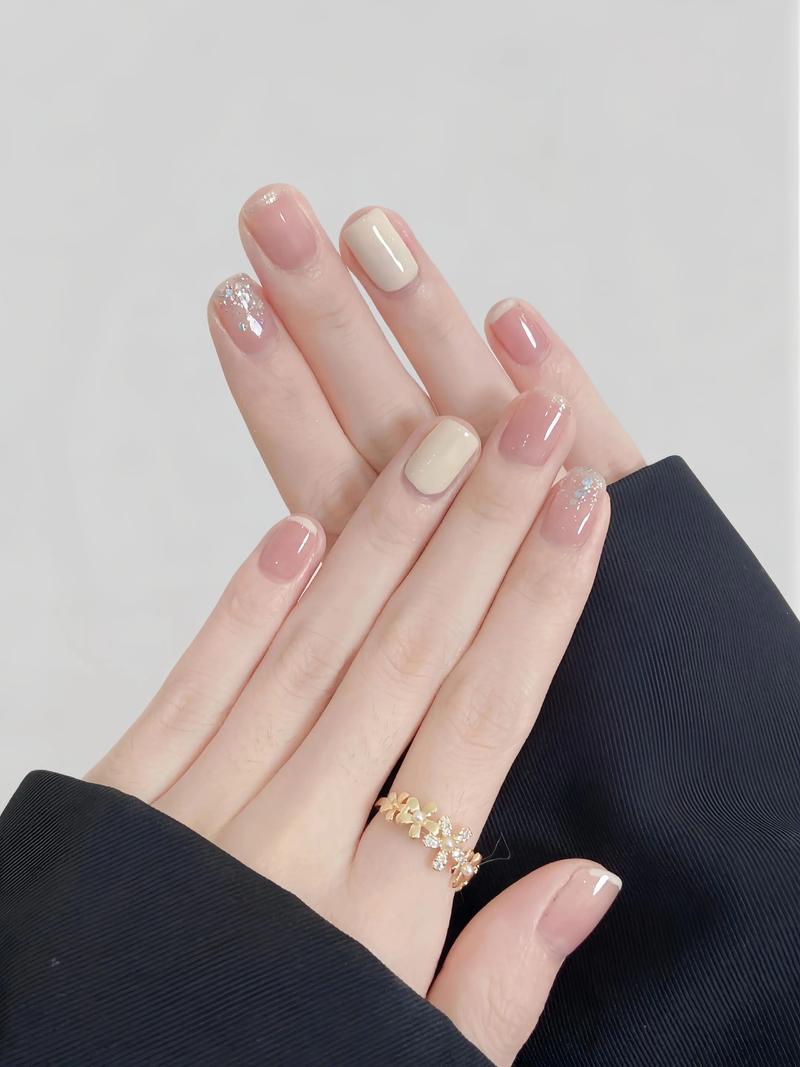 抖音上可安的美甲片