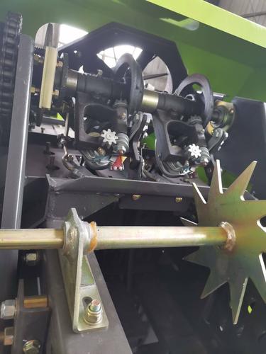 谷王打捆机视频直播