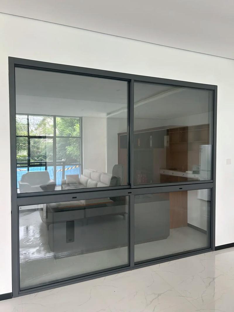 抖音上的无轨道门窗