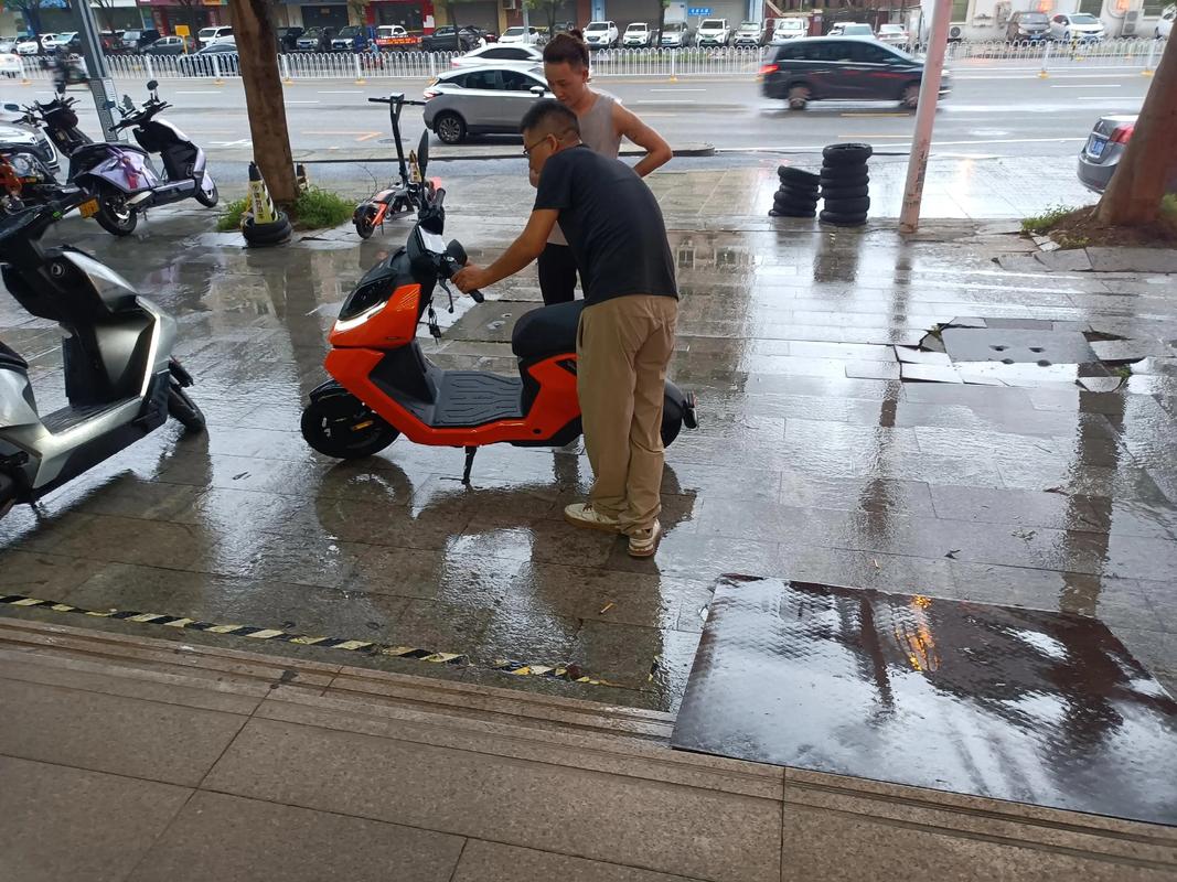 抖音上带电池的衣服