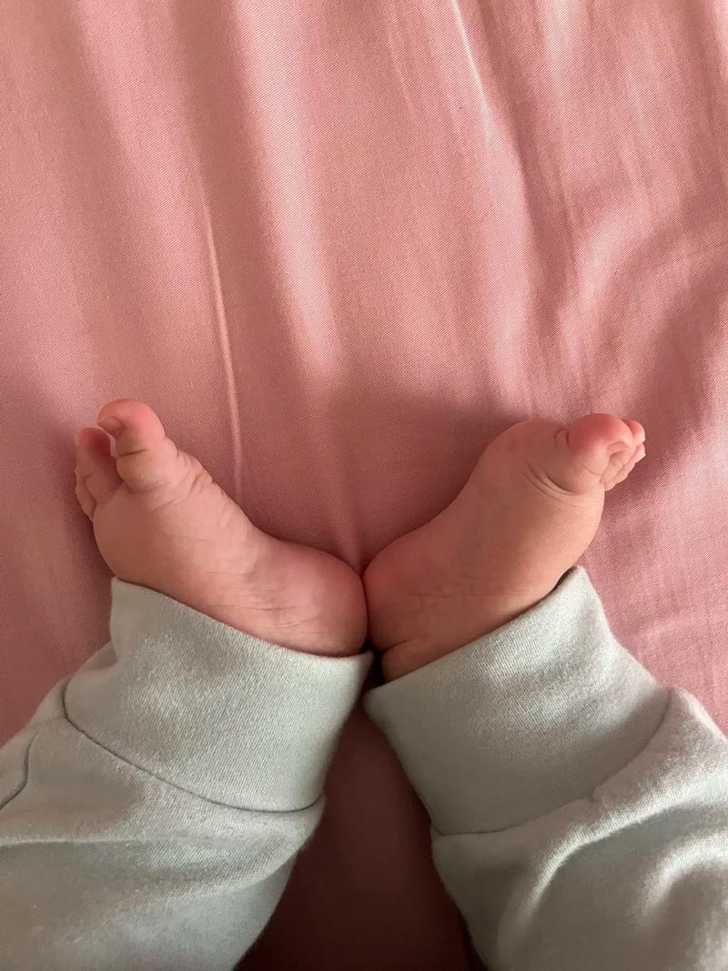 抖音小脚丫的表情包