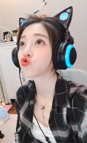 冯提莫手机直播设备