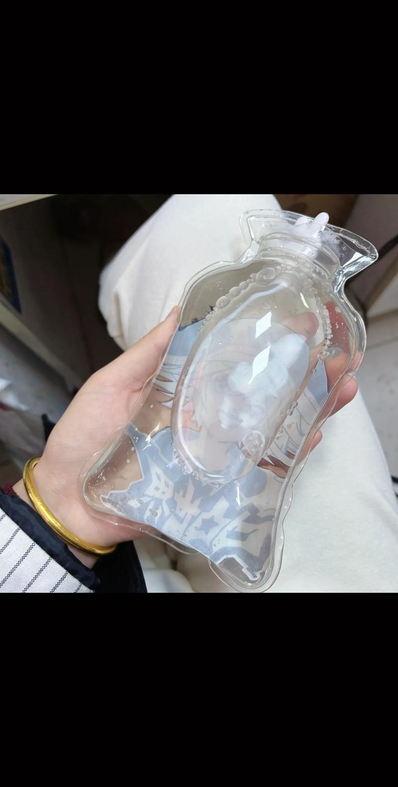 抖音上挤水袋是什么