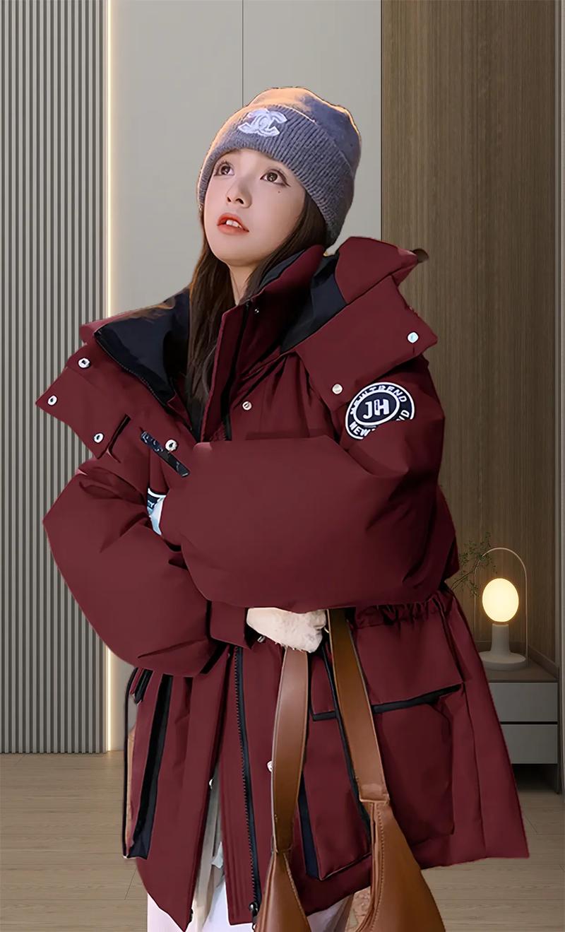 抖音网红翅膀羽绒服