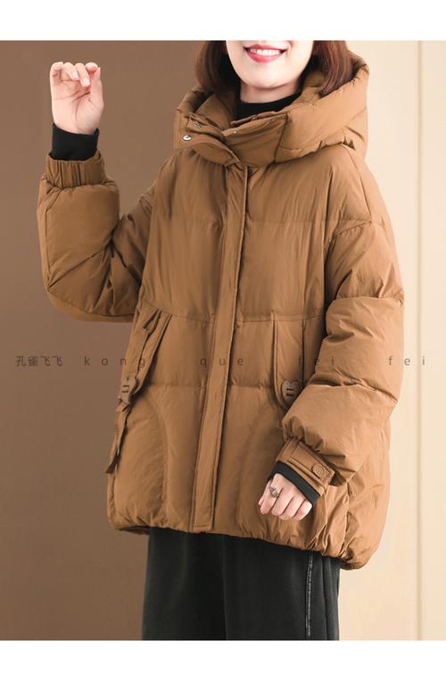 抖音网红翅膀羽绒服