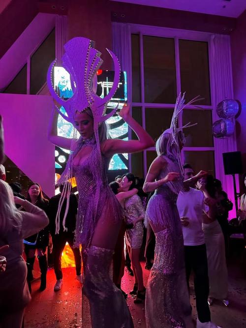 国外成人性现场直播